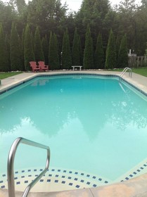 Toll Road Inn