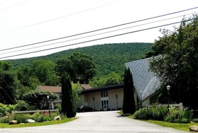 Toll Road Inn