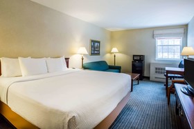 Holiday Inn Express St. Albans