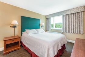 Grand Summit Hotel & Conference Center