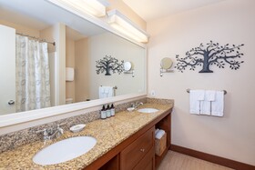Grand Summit Hotel & Conference Center