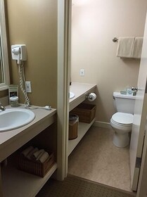 Grand Summit Hotel & Conference Center