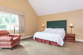 Grand Summit Hotel & Conference Center