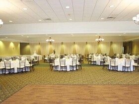 Grand Summit Hotel & Conference Center