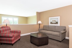 Grand Summit Hotel & Conference Center