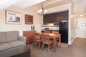 Grand Summit Hotel & Conference Center