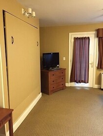 Grand Summit Hotel & Conference Center