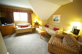 Grand Summit Hotel & Conference Center