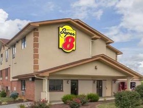 Super 8 by Wyndham Abingdon VA