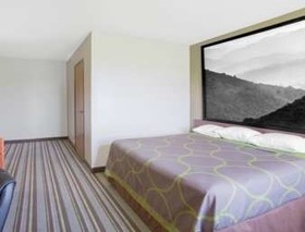 Super 8 by Wyndham Abingdon VA