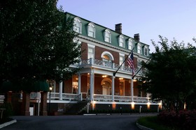 The Martha Washington Inn & Spa