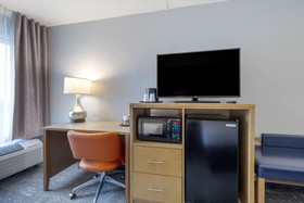 Comfort Inn & Suites Alexandria Van Dorn Street