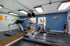 Comfort Inn & Suites Alexandria Van Dorn Street