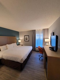 Comfort Inn & Suites Alexandria Van Dorn Street