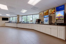 Comfort Inn & Suites Alexandria Van Dorn Street