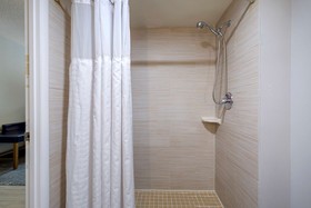 Comfort Inn & Suites Alexandria Van Dorn Street
