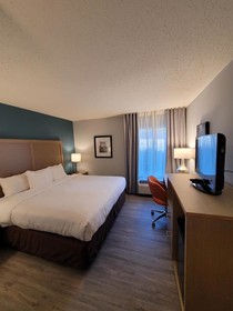 Comfort Inn & Suites Alexandria Van Dorn Street