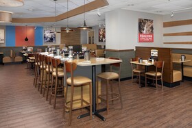 Fairfield Inn & Suites Alexandria West/Mark Center