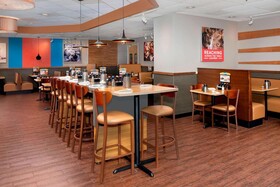 Fairfield Inn & Suites Alexandria West/Mark Center