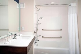 Fairfield Inn & Suites Alexandria West/Mark Center