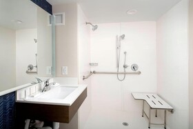 Fairfield Inn & Suites Alexandria West/Mark Center