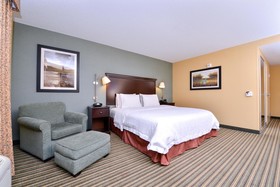 Hampton Inn & Suites Fort Belvoir Alexandria South