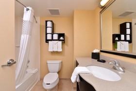 Hampton Inn & Suites Fort Belvoir Alexandria South