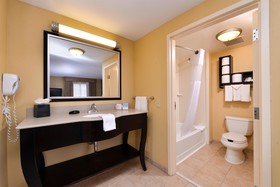 Hampton Inn & Suites Fort Belvoir Alexandria South