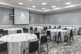 Hilton Alexandria Mark Center