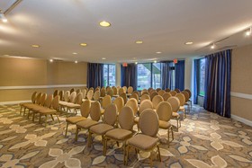 Hilton Alexandria Mark Center