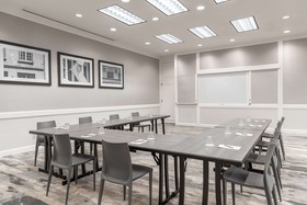 Hilton Alexandria Mark Center