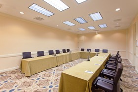 Hilton Alexandria Mark Center