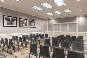 Hilton Alexandria Mark Center