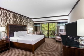 Hilton Alexandria Mark Center