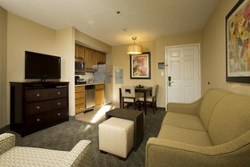 Homewood Suites by Hilton Alexandria/Pentagon South, VA