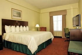 Old Colony Inn Alexandria