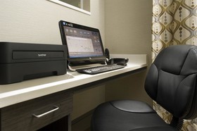 stayAPT Suites Alexandria-Fort Belvoir