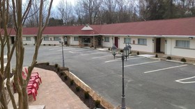 Amherst Inn