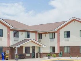 Super 8 by Wyndham Appomattox VA
