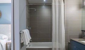 BOQ Lodging Apartments In Rosslyn