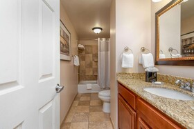 Clarion Collection Arlington Court Suites