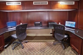 Clarion Collection Arlington Court Suites