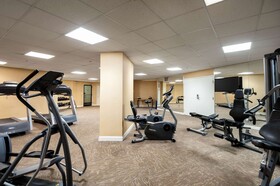 Clarion Collection Arlington Court Suites