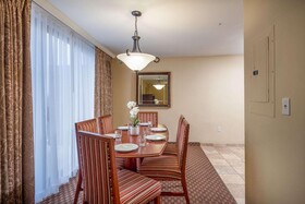 Clarion Collection Arlington Court Suites