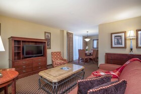 Clarion Collection Arlington Court Suites