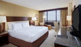 DoubleTree by Hilton Hotel Washington DC - Crystal City