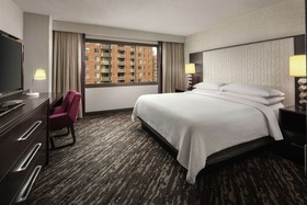 Embassy Suites by Hilton Crystal City National Airport