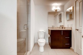 Global Luxury Suites at Crystal City