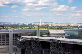 Global Luxury Suites at Crystal City