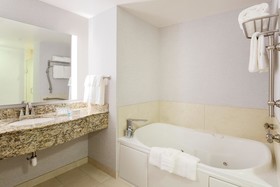 Hilton Garden Inn Shirlington